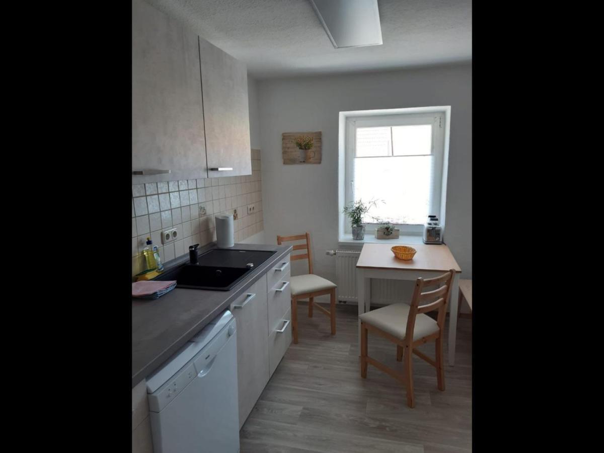 Neu! Ferienwohnung Hanka Crostwitz Екстериор снимка